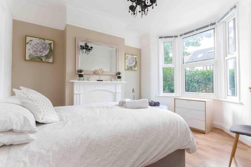 Contemporary 3 Bed House With Spacious Garden Close To Stratford London Exteriör bild